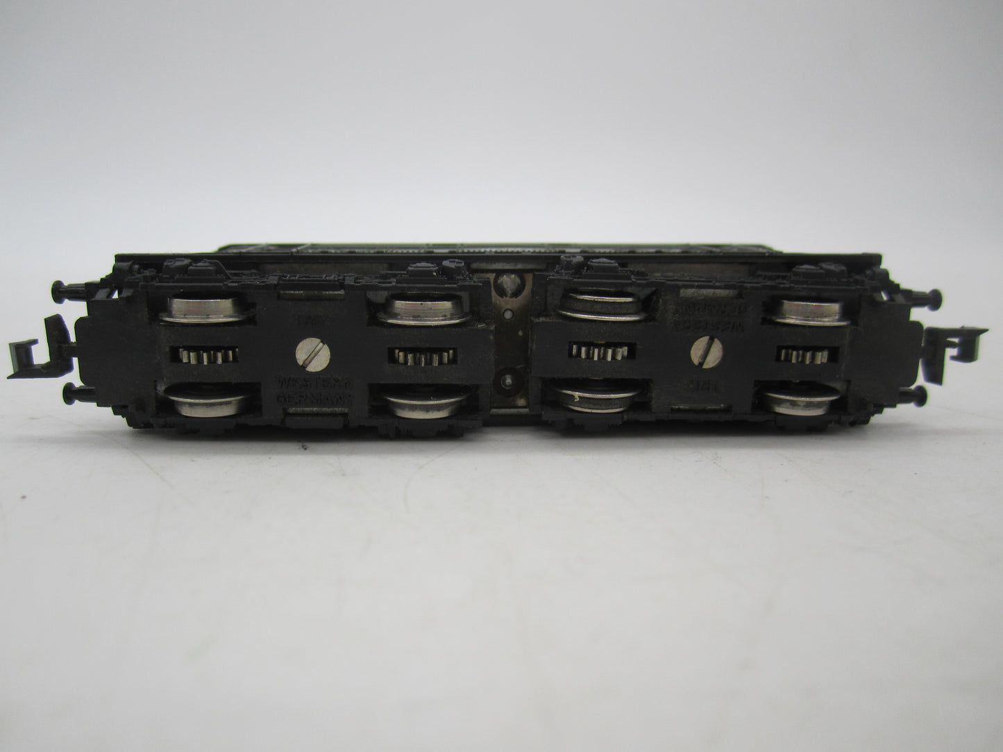 Minitrix N - 51 2033 00 - E-loc, BR 144 van de DB