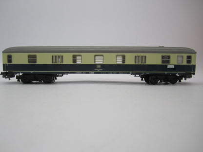 Märklin H0 - 4044 - Bagagerijtuig van de DB, met verlichting