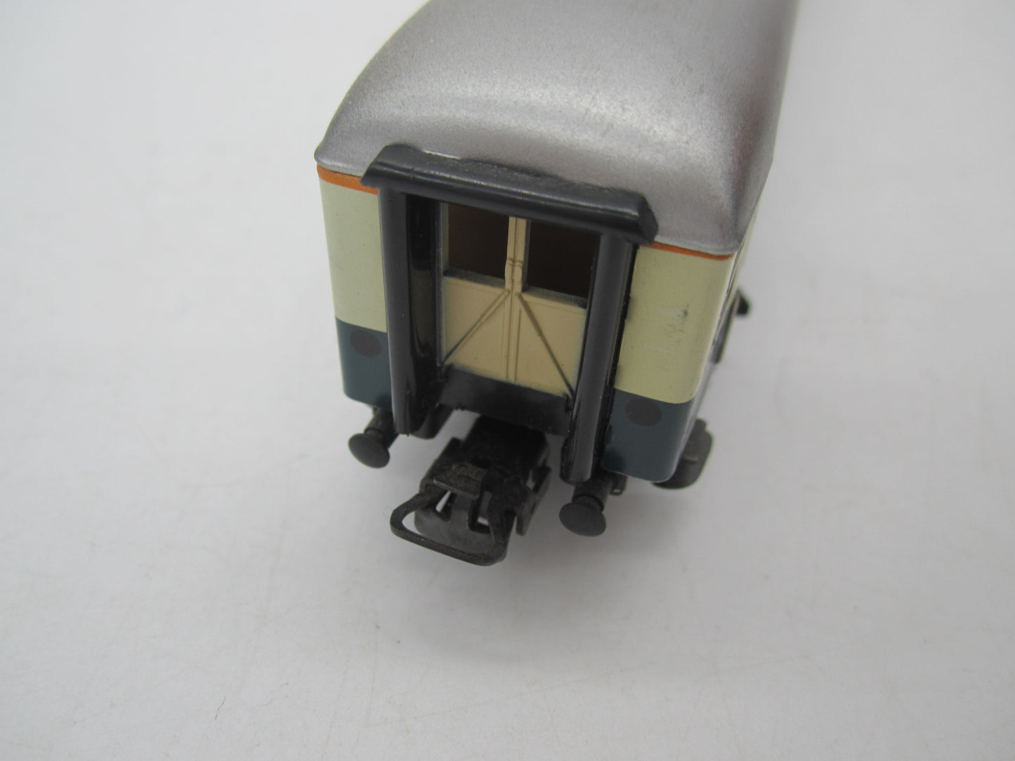 Märklin H0 - 4111 - Rijtuig 1e klas van de DB, met verlichting