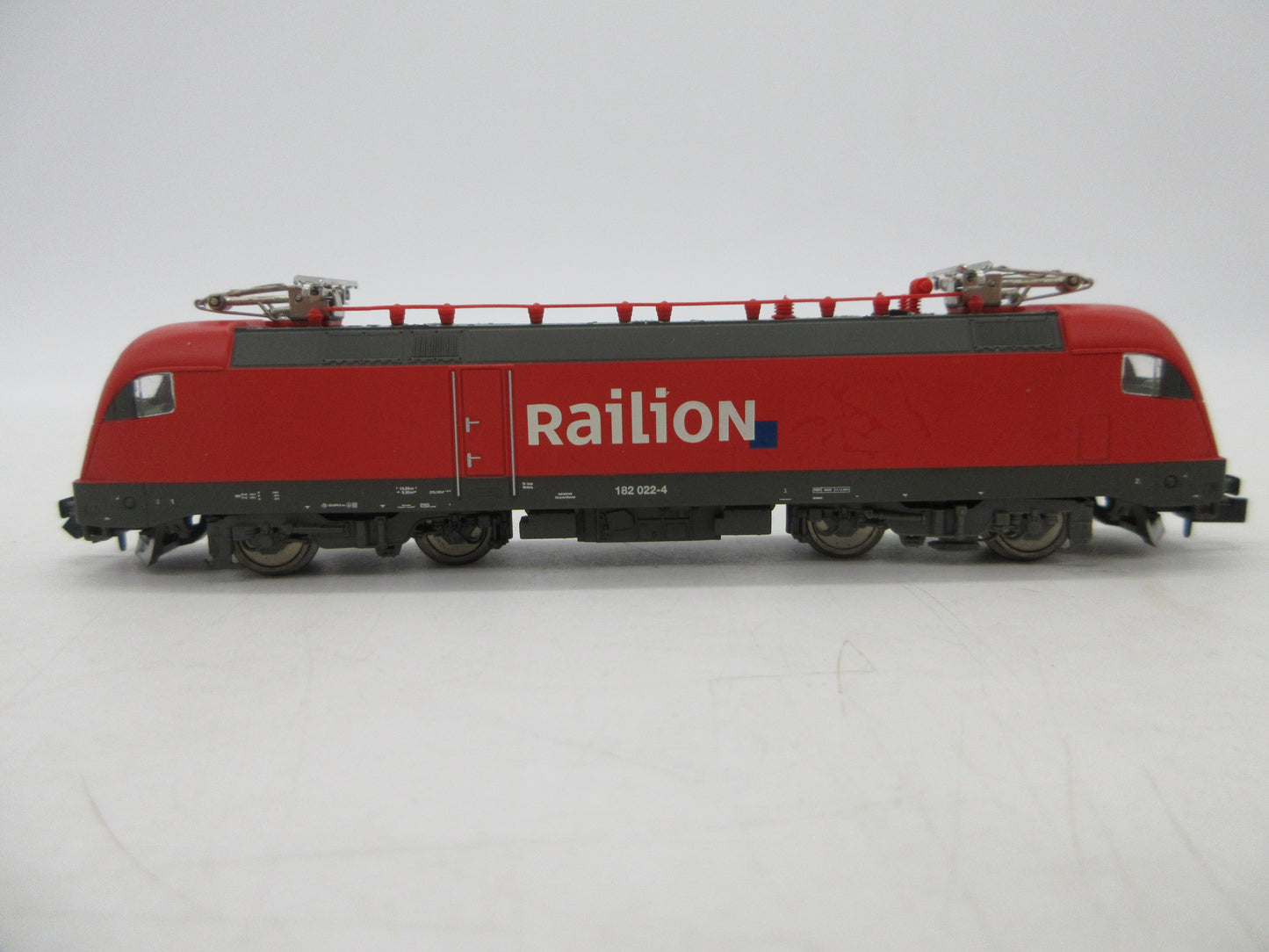 Minitrix N - 12766 - E-loc, BR 182 "Railion" van de DB - Digitaal voorbereid