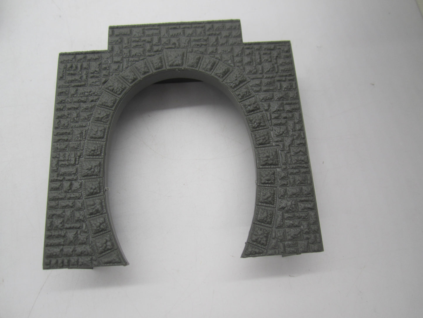 Pola H0 - 586 - Bouwpakket: 2 tunnelportalen