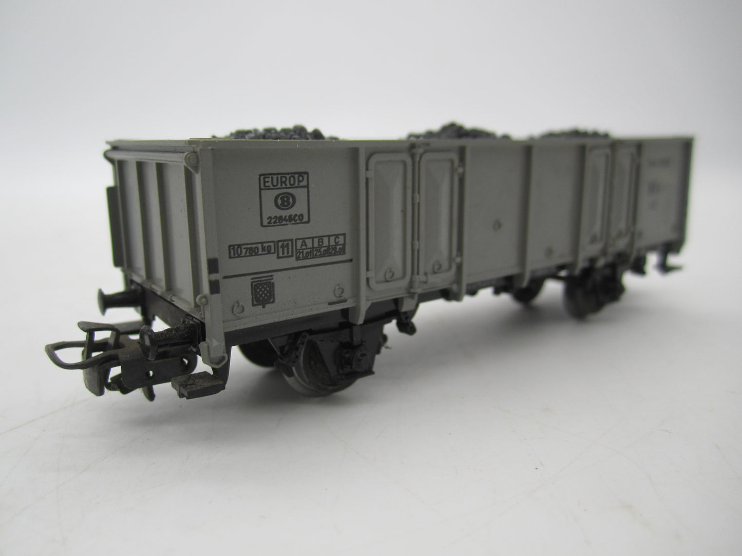 Märklin H0 - Hogeboordwagen, met lading van de NMBS