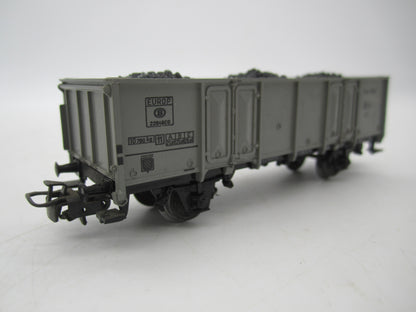 Märklin H0 - Hogeboordwagen, met lading van de NMBS