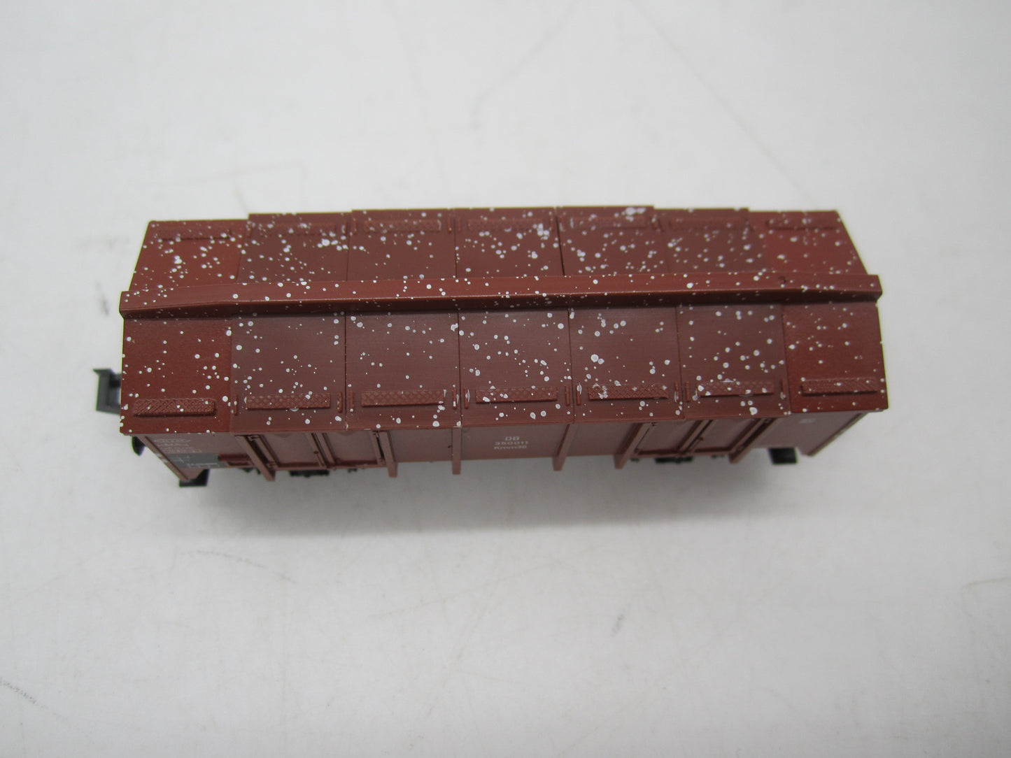 Minitrix N - 51 3531 00 - Geweatherde kleppenwagen van de DB