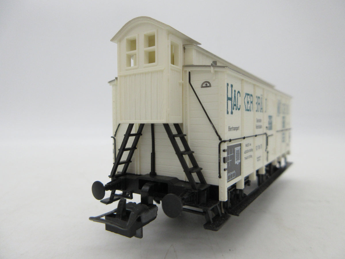 Trix International H0 - 52 3646 00 - Gesloten wagen "Häckerbräu München" van de DRG
