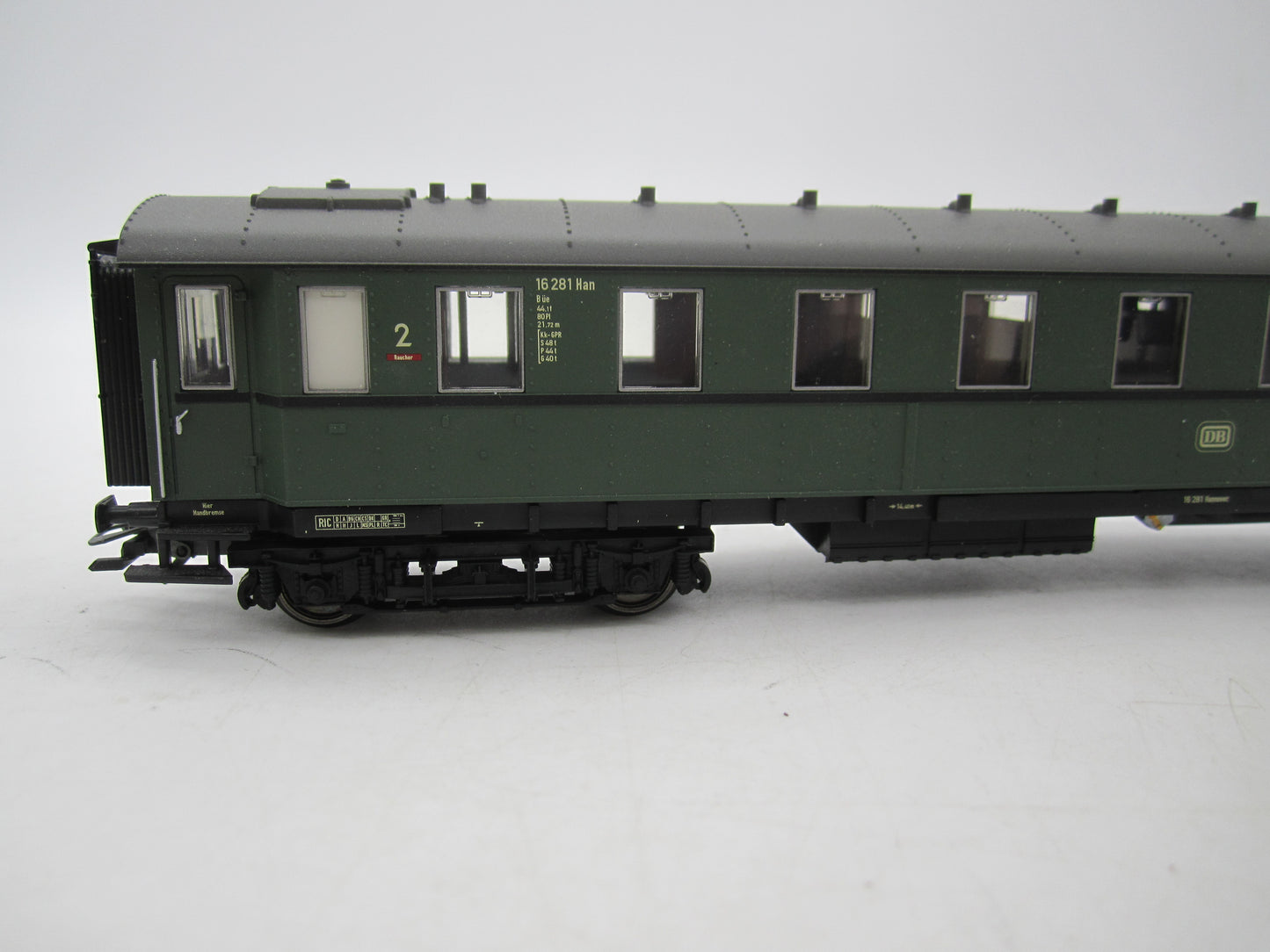 Märklin H0 - 43279 - 4-delige set personenrijtuigen van de DB, met interieurverlichting