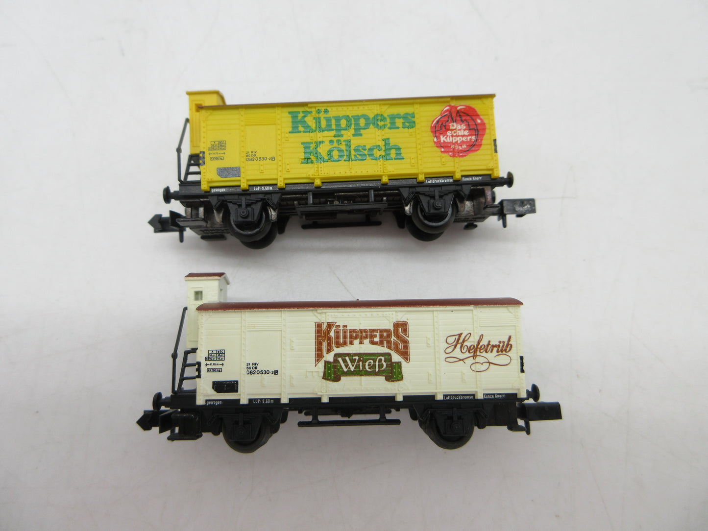 Arnold N - 4284 - 2-delige set goederenwagens "Küppers Kölsch" van de DB