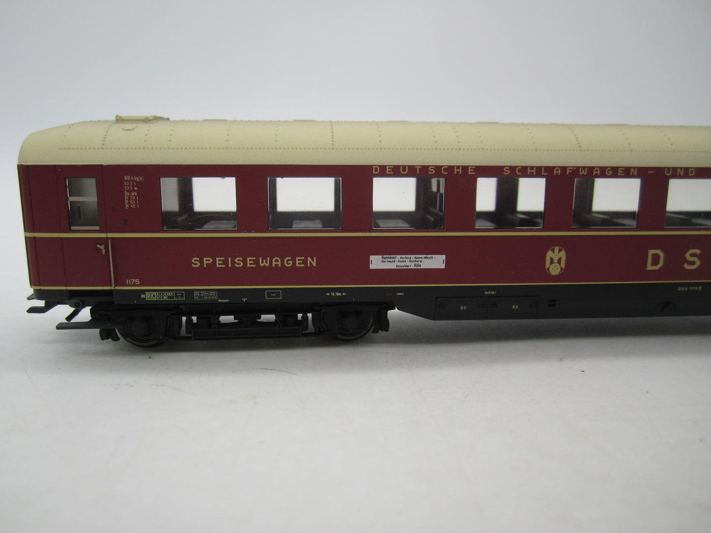 Märklin H0 - 43279 - 4-delige set personenrijtuigen van de DB, met interieurverlichting