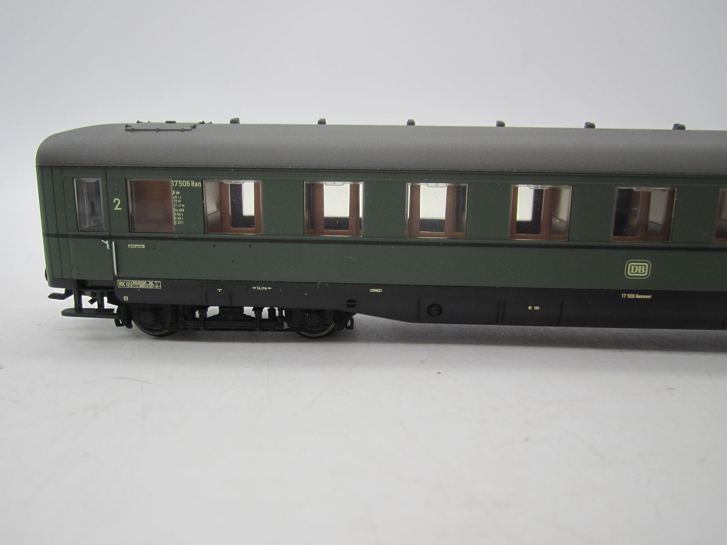 Märklin H0 - 43279 - 4-delige set personenrijtuigen van de DB, met interieurverlichting