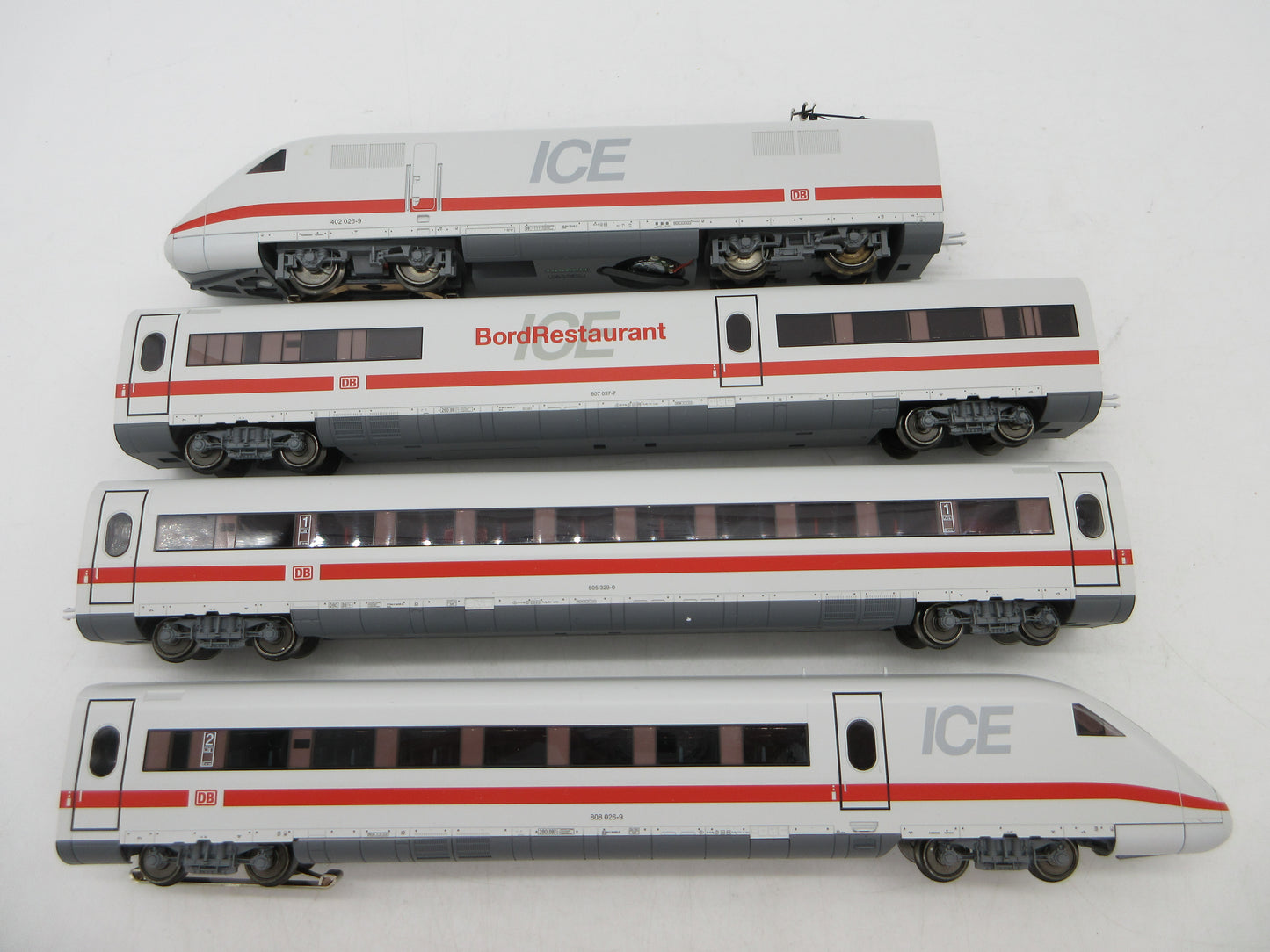 Märklin H0 - 36712 - 4-delige BR 402 "ICE" van de DB - MFX/Sound