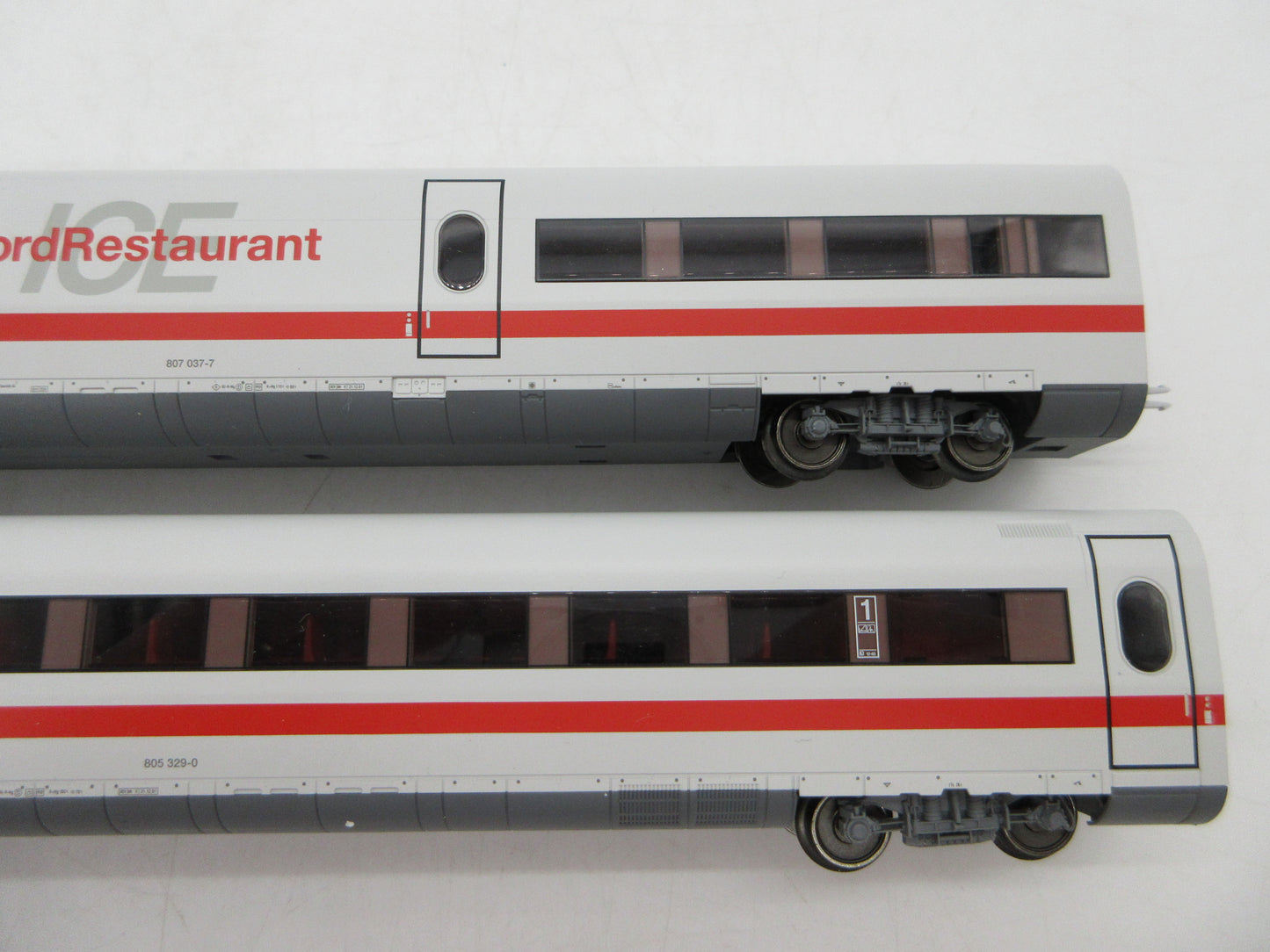 Märklin H0 - 36712 - 4-delige BR 402 "ICE" van de DB - MFX/Sound