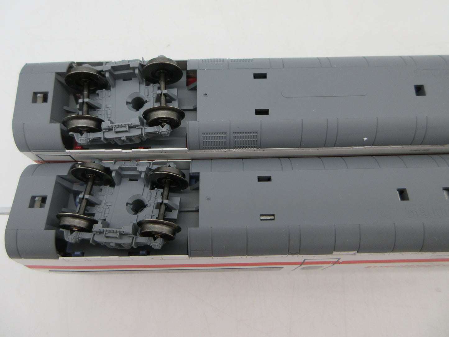 Märklin H0 - 36712 - 4-delige BR 402 "ICE" van de DB - MFX/Sound