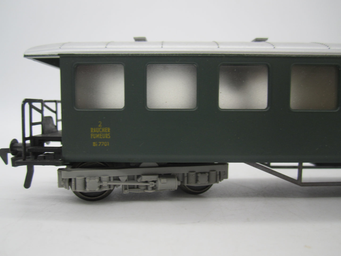 Fleischmann H0 - 1417 - Personenwagen 2e klas van de SBB-CFF, met verlichting