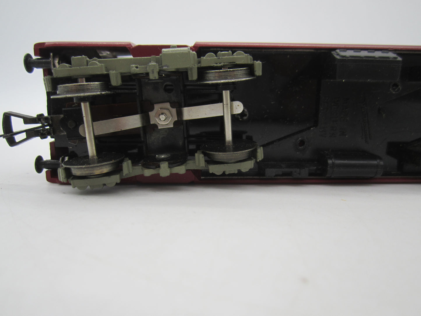Fleischmann H0 - 1418 - Personenwagen "Restauratierijtuig" van de SBB-CFF, met verlichting