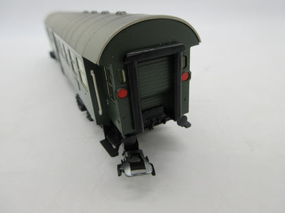 Märklin H0 - 4133 - Personenrijtuig 2e klas, met bagagedeel van de DB, met verlichting