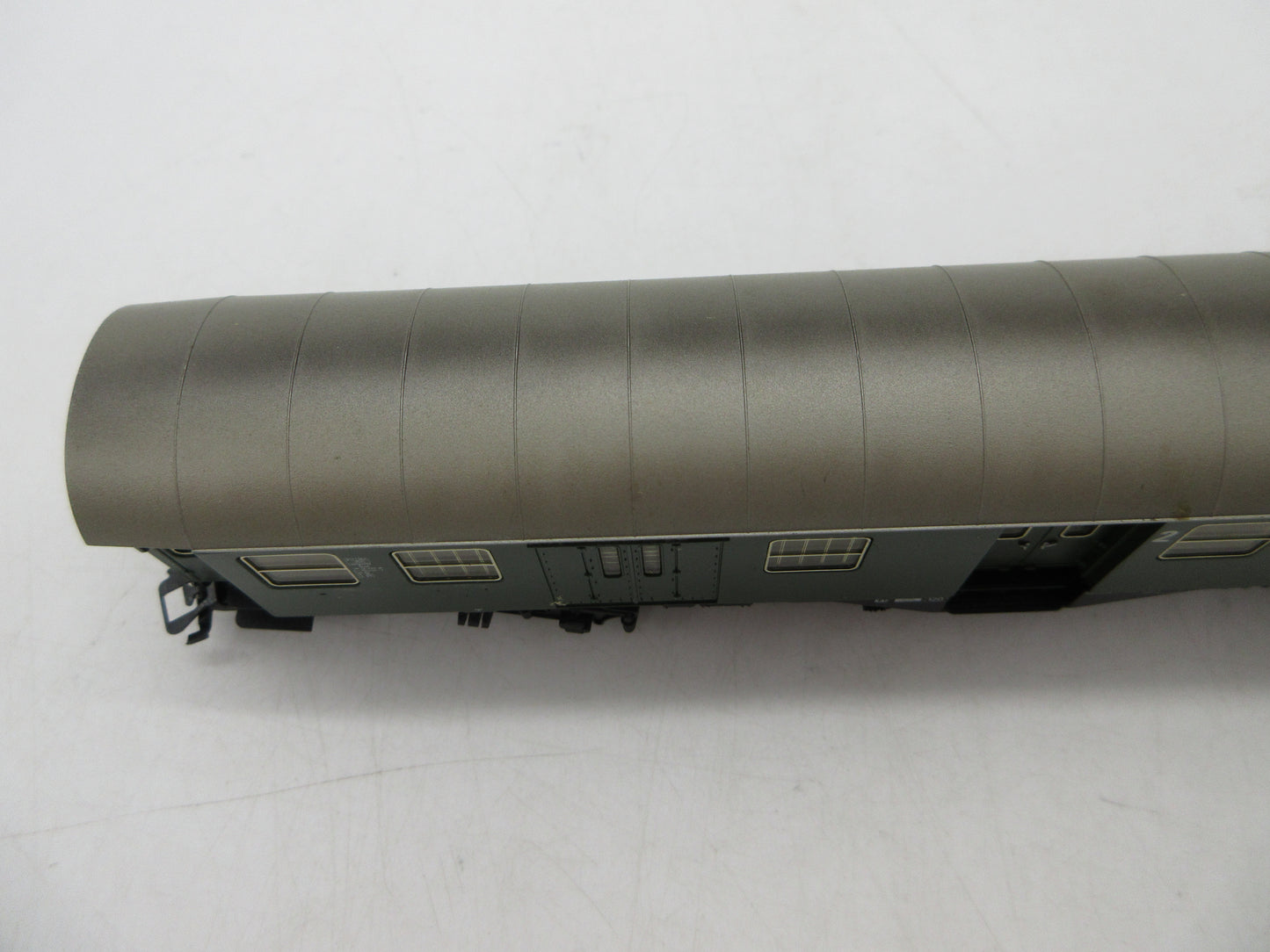Märklin H0 - 4133 - Personenrijtuig 2e klas, met bagagedeel van de DB, met verlichting