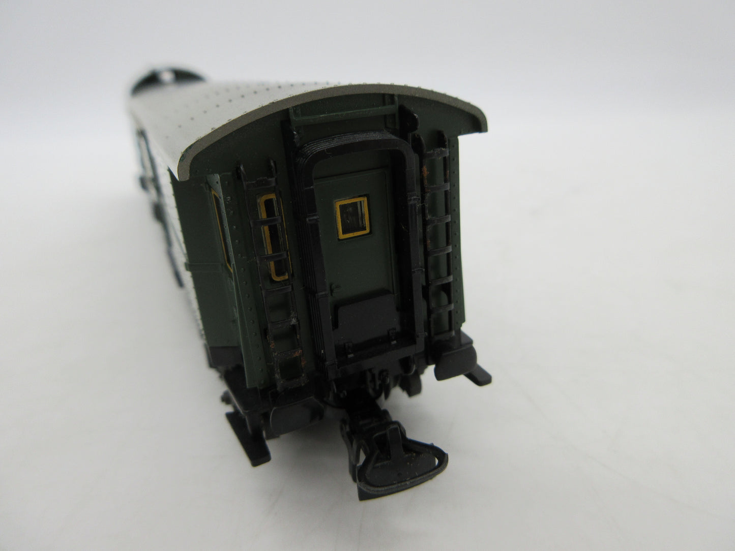 Märklin H0 - 4140 - Bagagerijtuig van de DB, met verlichting