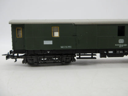 Märklin H0 - 4140 - Bagagerijtuig van de DB, met verlichting