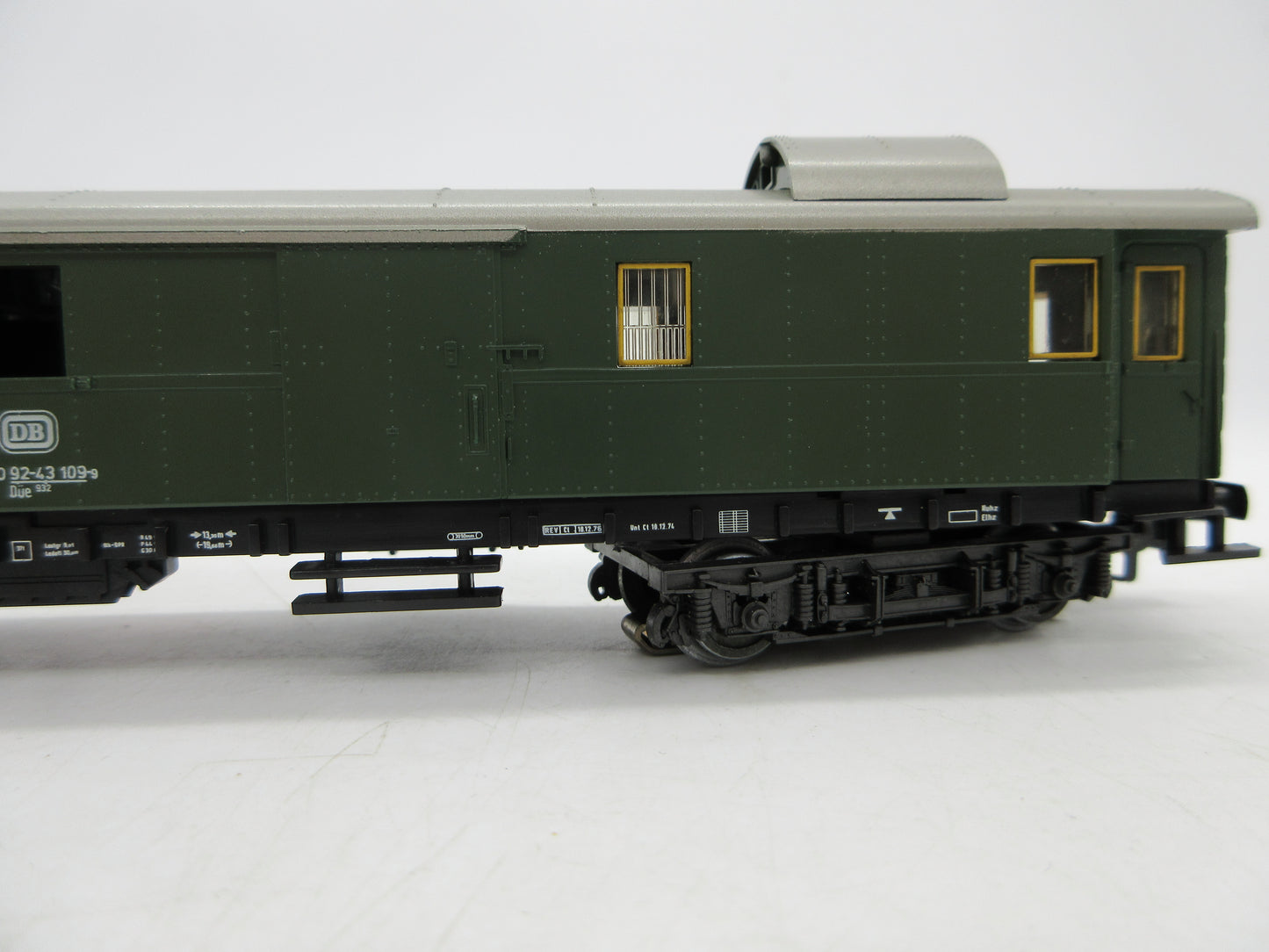 Märklin H0 - 4140 - Bagagerijtuig van de DB, met verlichting