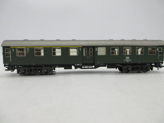 Märklin H0 - 4131 - Personenrijtuig 1e/2e klas van de DB, met verlichting