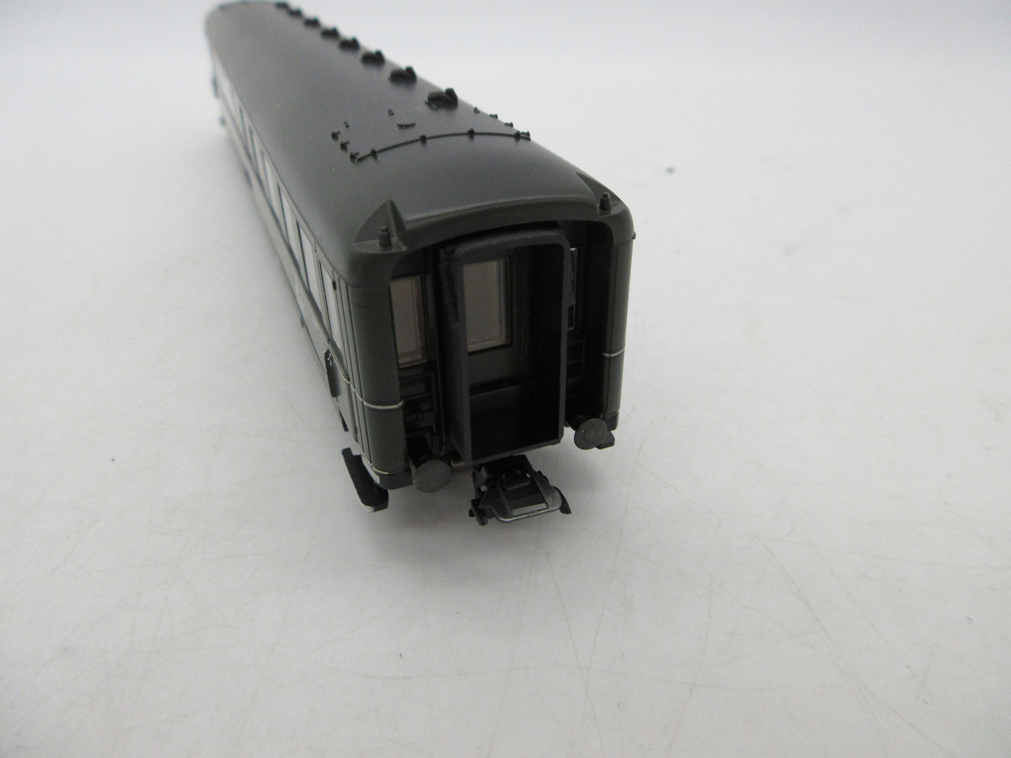 Märklin H0 - 43211 -  Personenrijtuig 2e/3e klas van de DRB, met verlichting en figuren