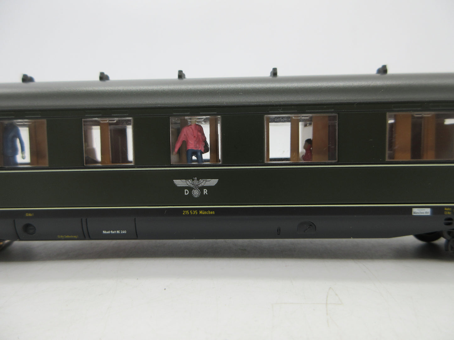 Märklin H0 - 43211 -  Personenrijtuig 2e/3e klas van de DRB, met verlichting en figuren
