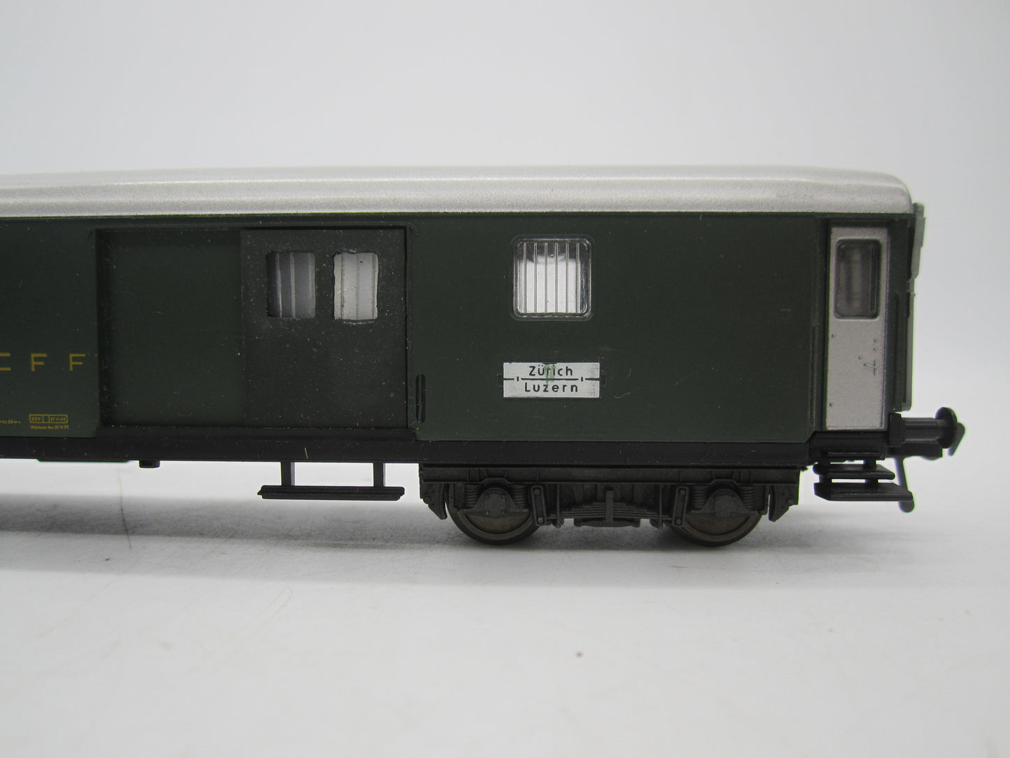 Fleischmann H0 - 1419 - Personenwagen "bagagerijtuig" van de SBB-CFF, met verlichting