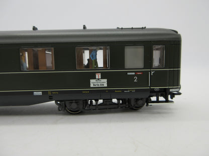 Märklin H0 - 43211 -  Personenrijtuig 2e/3e klas van de DRB, met verlichting en figuren