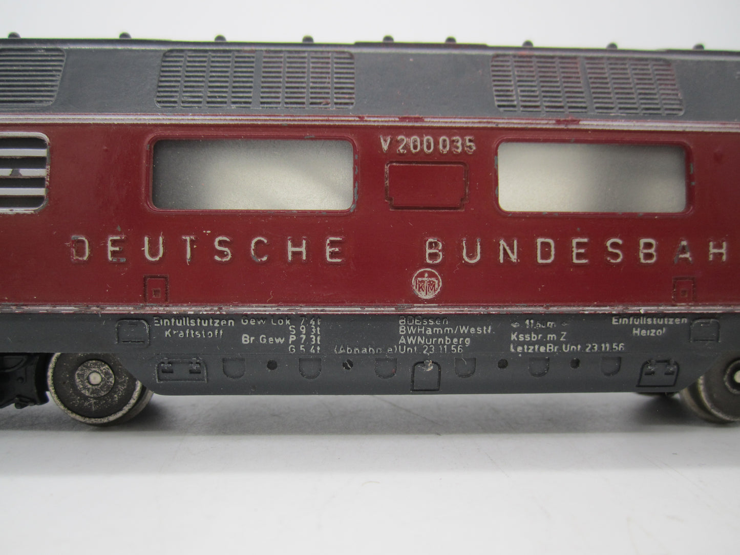 Fleischmann H0 - 1381 - Dieselloc, V200 van de DB