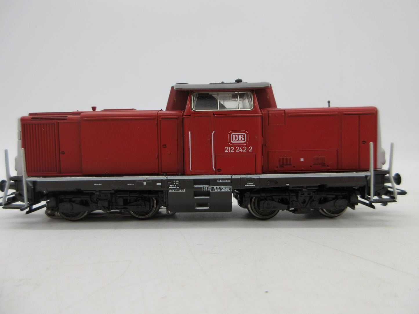 Märklin H0 - 3347 - Dieselloc, BR 212 van de DB - Analoog