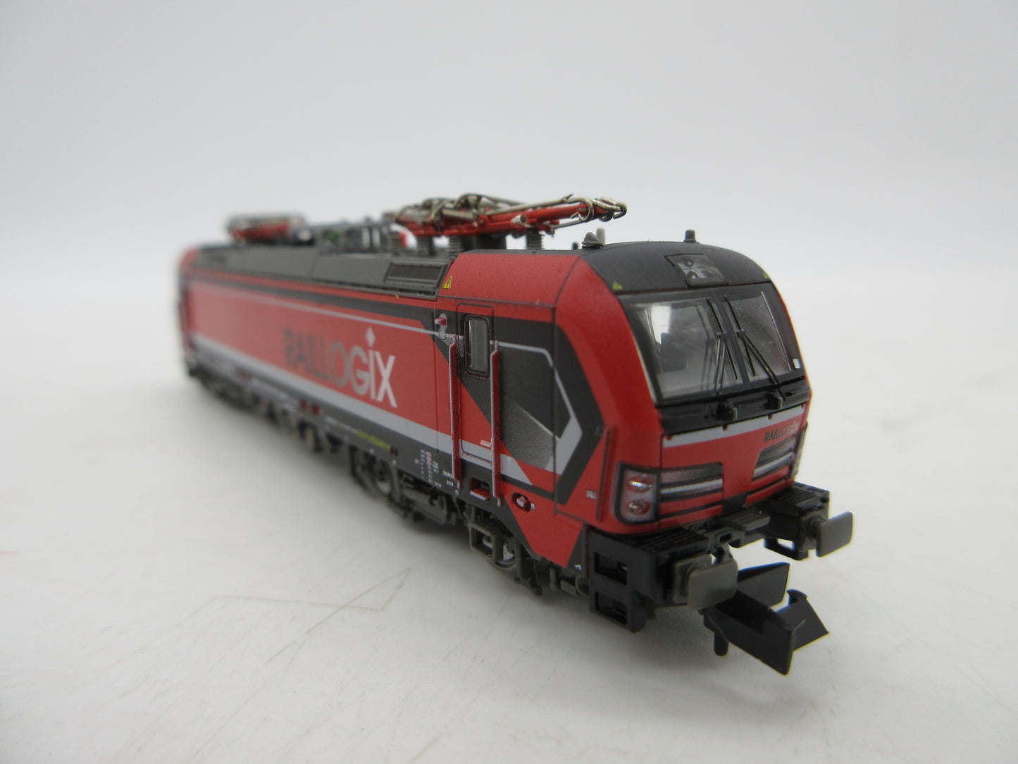 Fleischmann N - 739398 - Elektrische locomotief "Vectron" van Raillogix