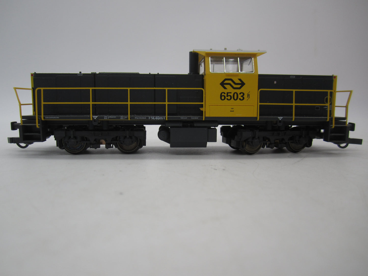 Trix H0 - 22722 - Dieselloc, Serie 6500 van de NS - Digitaal