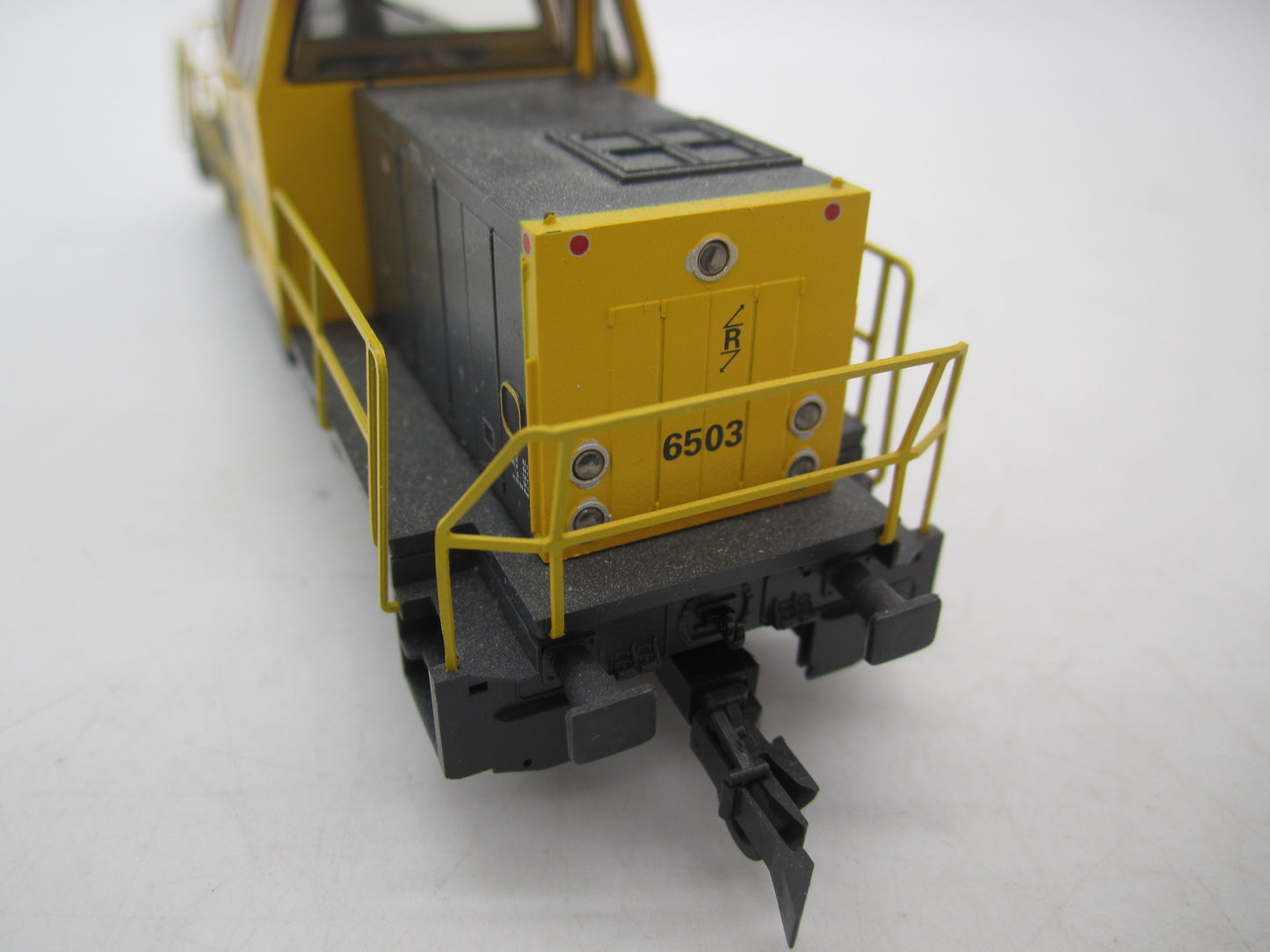 Trix H0 - 22722 - Dieselloc, Serie 6500 van de NS - Digitaal