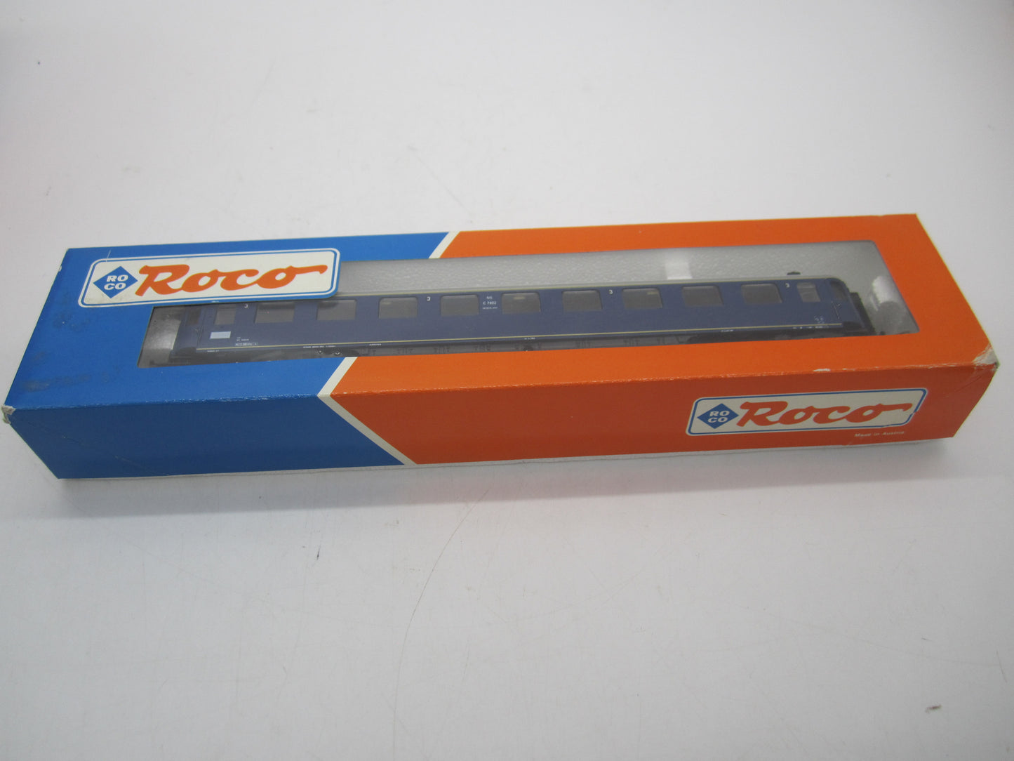 Roco H0 - 44289 - Personenwagen 3e klas Plan-D van de NS
