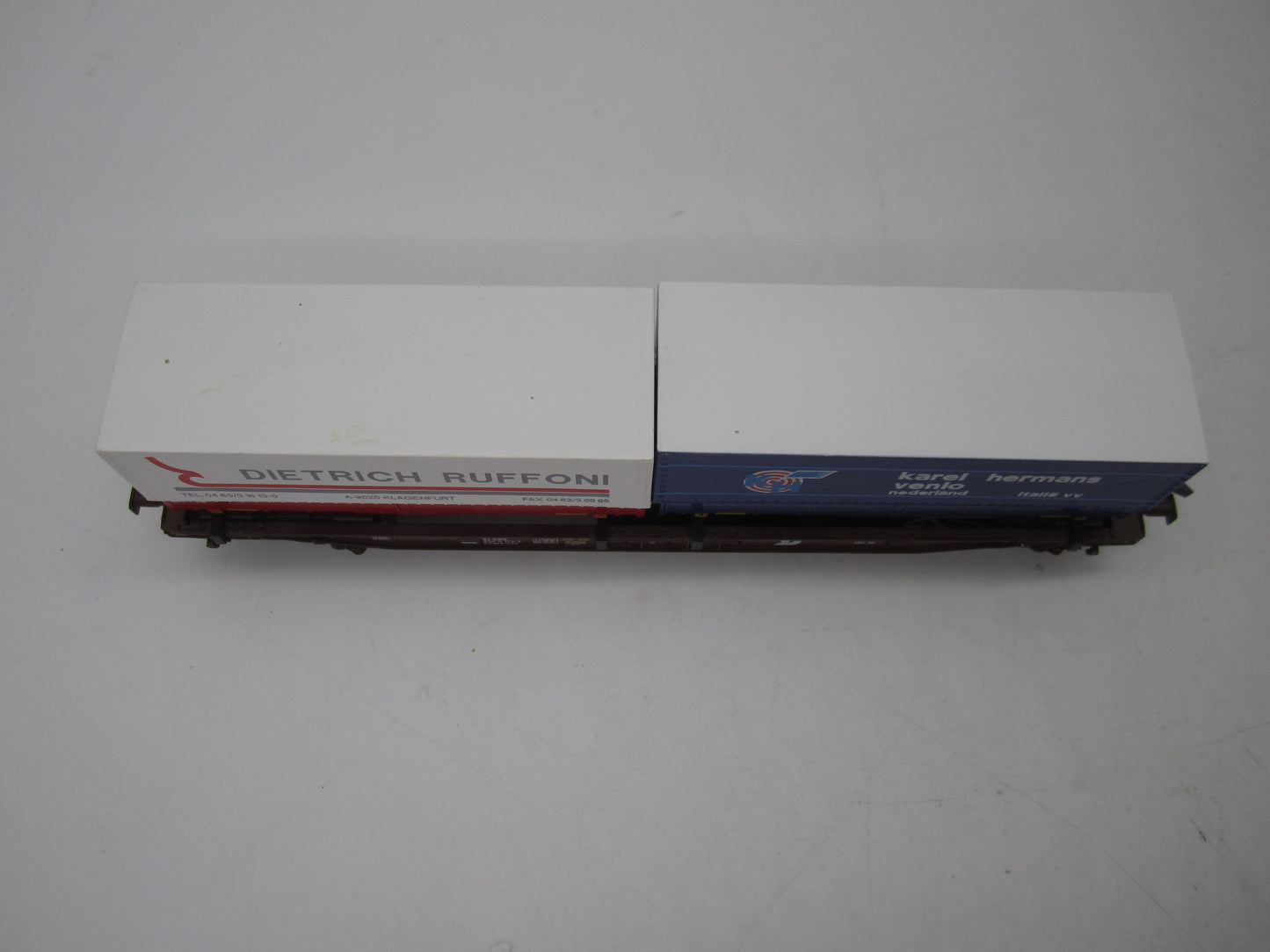 Roco H0 - 46379 - Containerdraagwagen met twee containers van de ÖBB