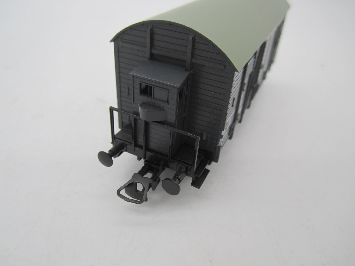 Liliput H0 - 253 41 - Gesloten goederenwagen van de NS