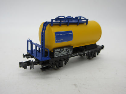 Minitrix N - 15629 - 3-delige set ketelwagen "Strukton" van de NS