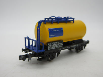 Minitrix N - 15629 - 3-delige set ketelwagen "Strukton" van de NS