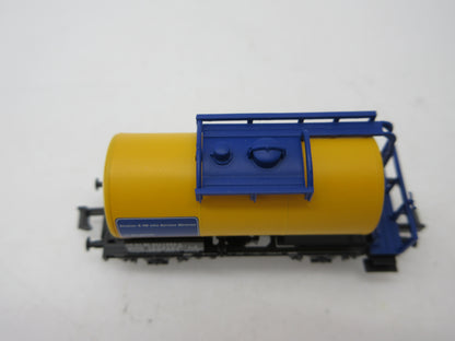 Minitrix N - 15629 - 3-delige set ketelwagen "Strukton" van de NS
