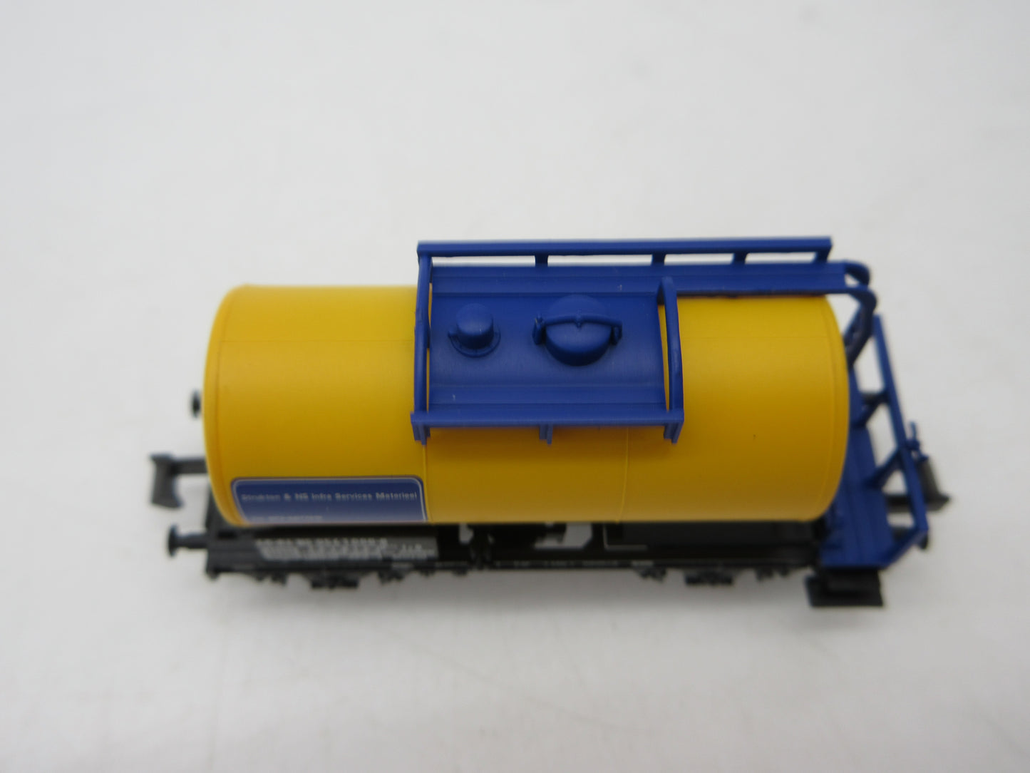 Minitrix N - 15629 - 3-delige set ketelwagen "Strukton" van de NS