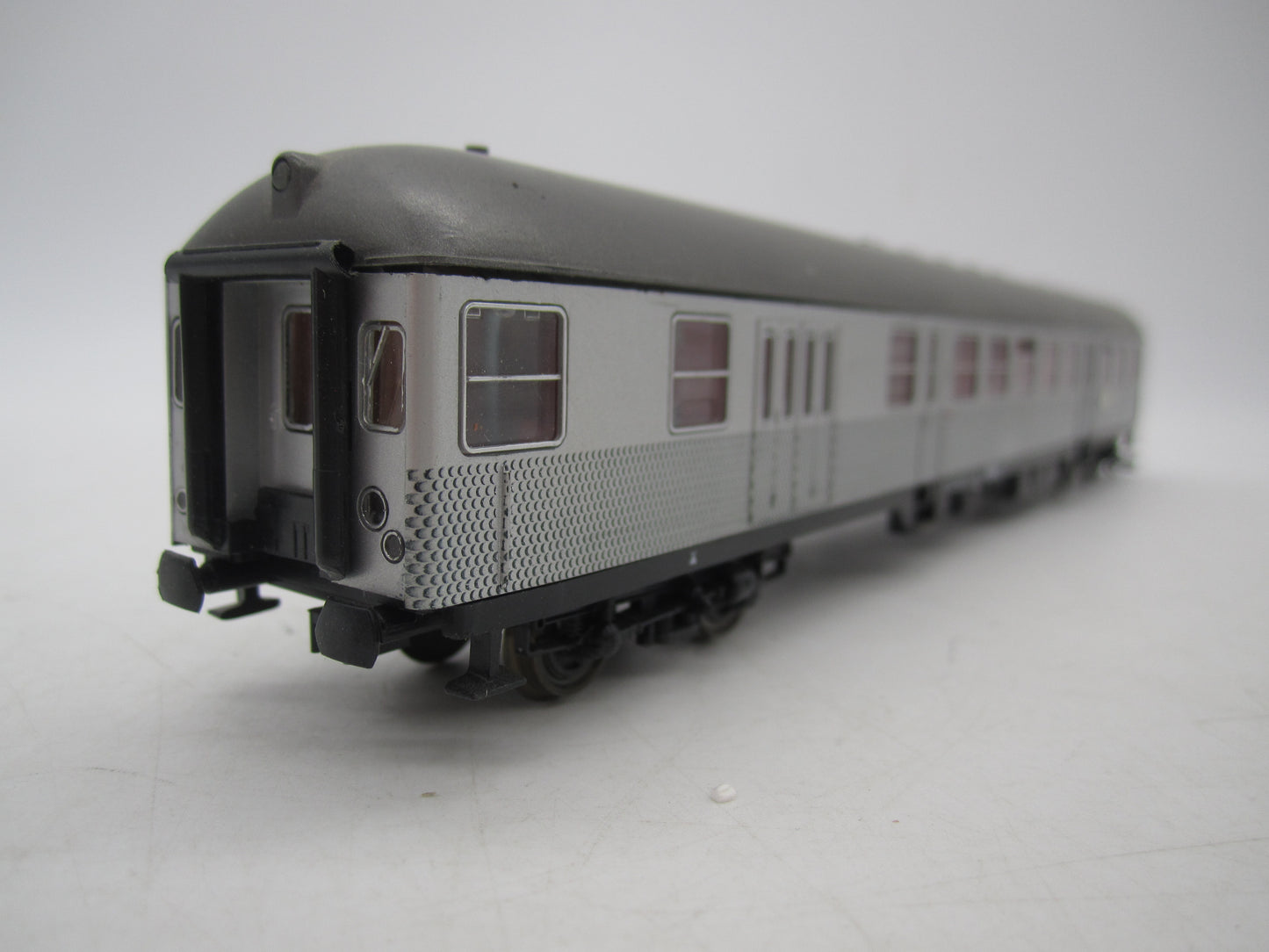 Roco H0 - 4264 - Stuurstandrijtuig "Silberlinge" van de DB, met verlichting