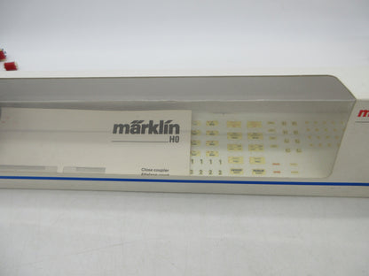 Märklin H0 - 4227 - Personenwagen 2e klas IC van de DB