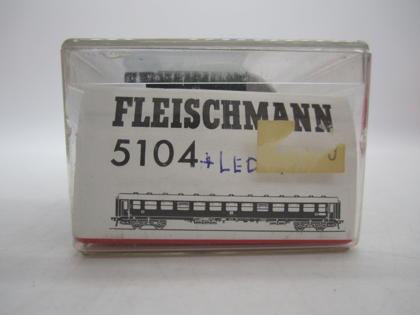 Fleischmann H0 - 5104 - Personenwagen 2e klas van de DB, met verlichting