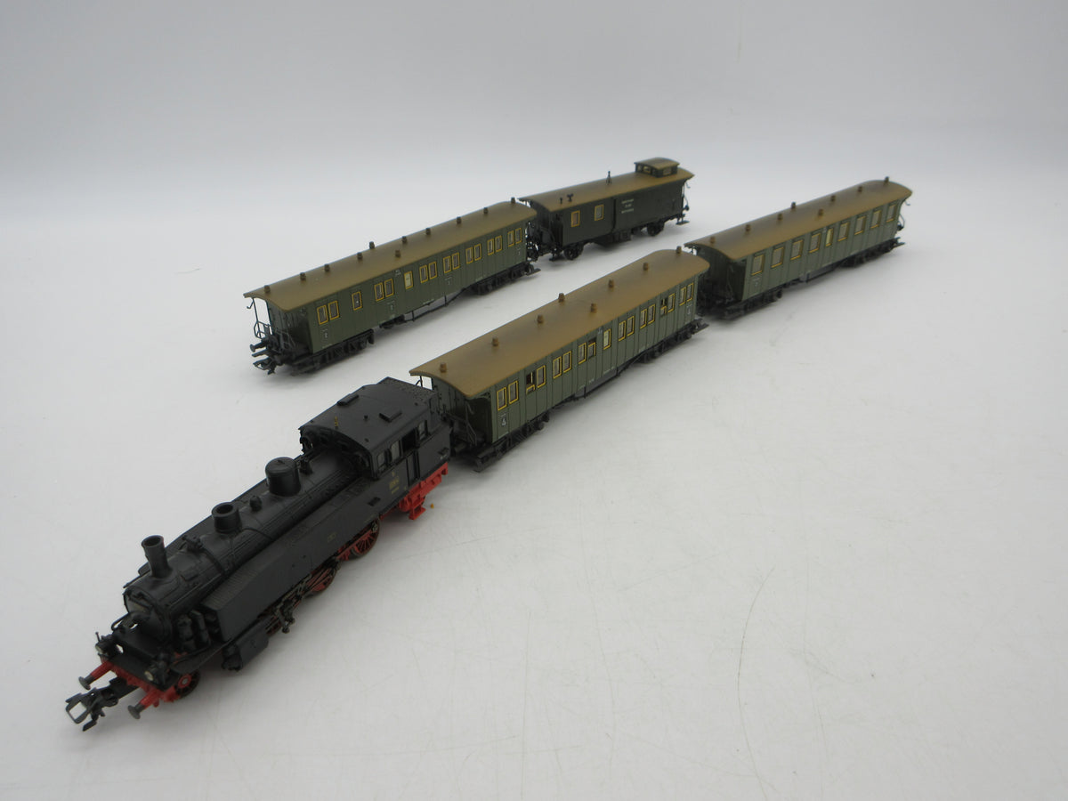 Märklin H0 - 26542 - Treinset Württembergse personentrein met T5 van de K.W.St.E. - Digitaal MFX