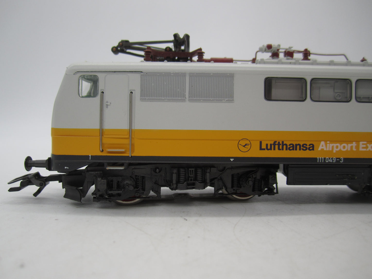 Märklin H0 - Uit set 2867 - E-loc, BR 111 "Lufthansa" van de DB - MFX/Sound