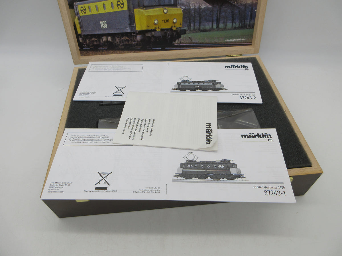 Märklin H0 - 37243 - Dubbelset Serie 1100 van de NS, met kist - MFX/Tyfoon