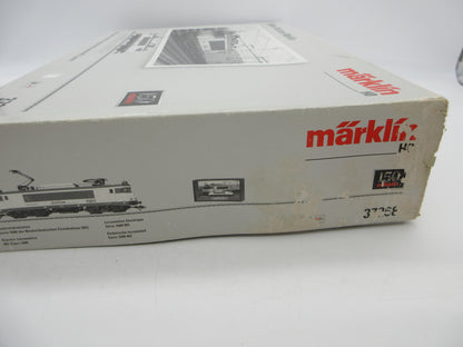 Märklin H0 - 37268 - Elektrische locomotief serie 1600 in vitrine van de NS - MFX/Tyfoon