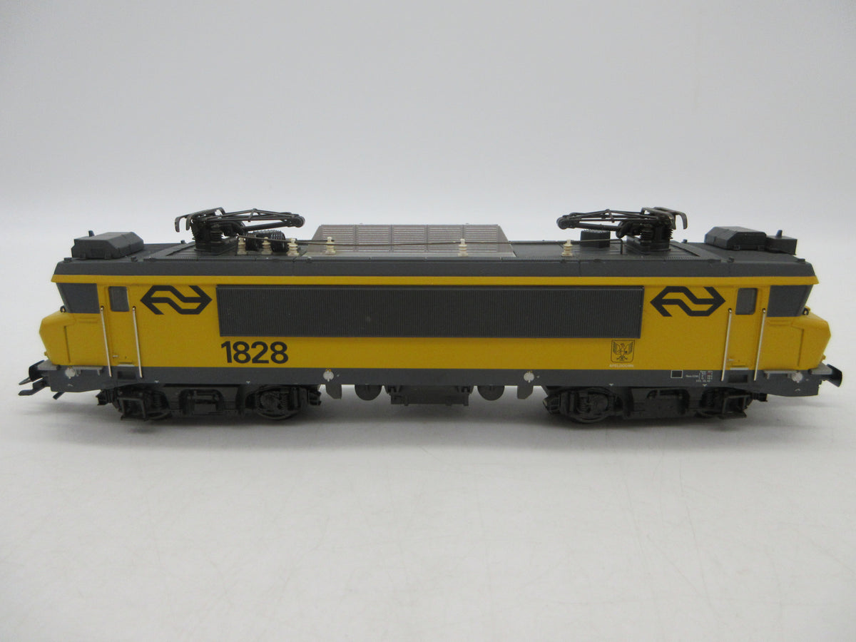 Märklin H0 - 26561 - Zesdelige 'ICL-Set' met Serie 1800 en ICK rijtuigen van de NS - MFX/Tyfoon