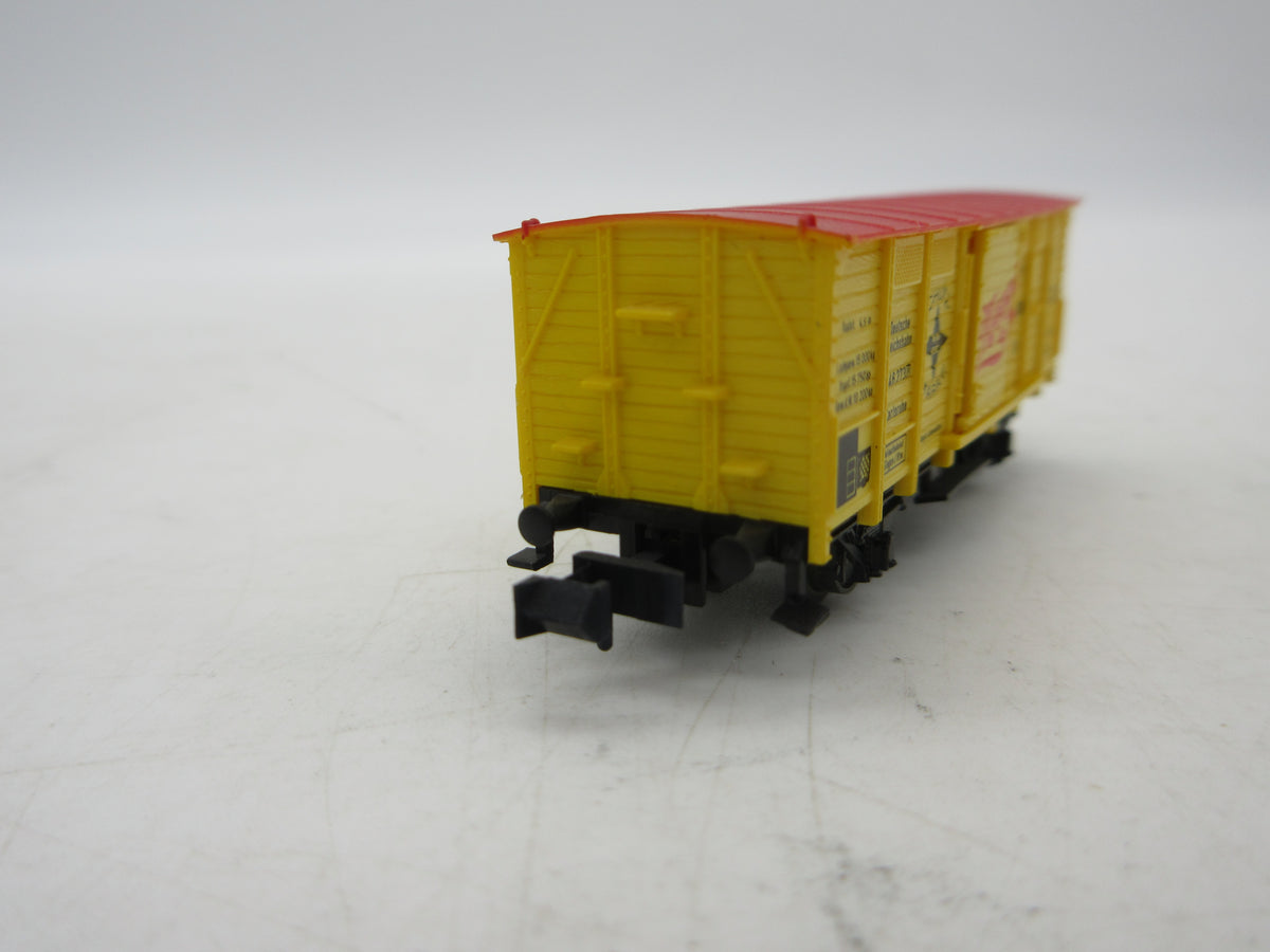 Minitrix N - 51 3202 00 - Gesloten goederenwagen "Maggi" van de DRG