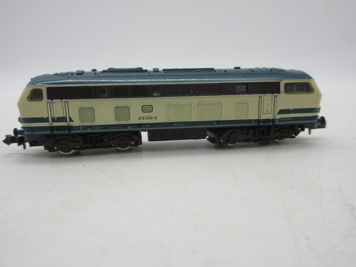 Roco N - N23421 - Dieselloc, BR 215 an de DB - Digitaal